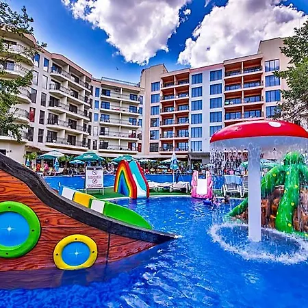 Ξενοδοχείο Prestige Deluxe Aquapark Club 4*