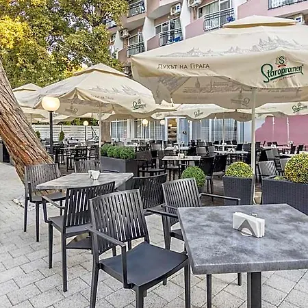 Prestige Deluxe Aquapark Club 4*