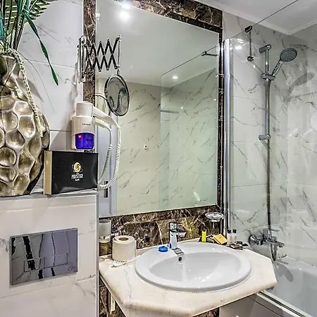 Ξενοδοχείο Prestige Deluxe Aquapark Club